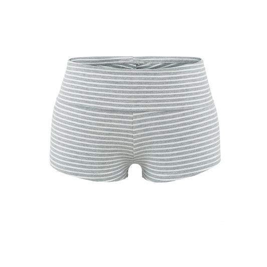 Elastic waist shorts for women