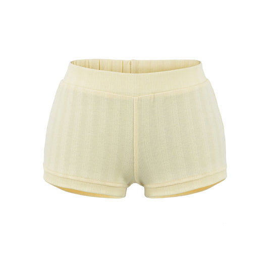 Elastic waist shorts for women